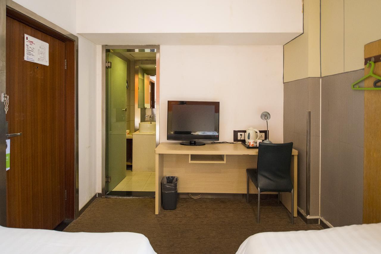 Motel Shenzhen Longgang Longcheng Square Metro Station エクステリア 写真