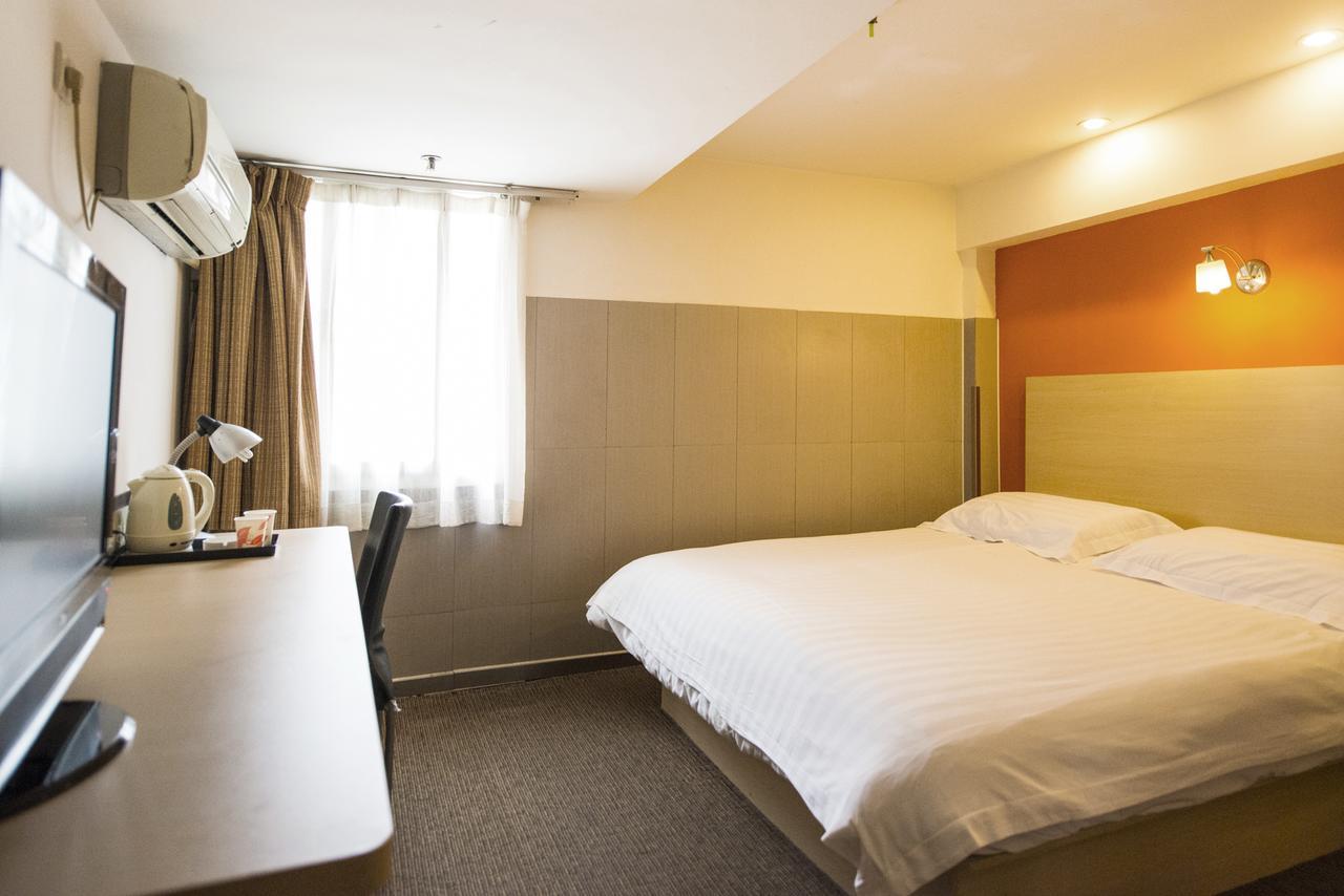 Motel Shenzhen Longgang Longcheng Square Metro Station エクステリア 写真