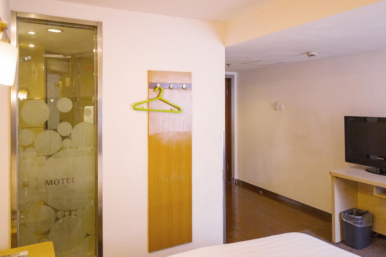 Motel Shenzhen Longgang Longcheng Square Metro Station エクステリア 写真
