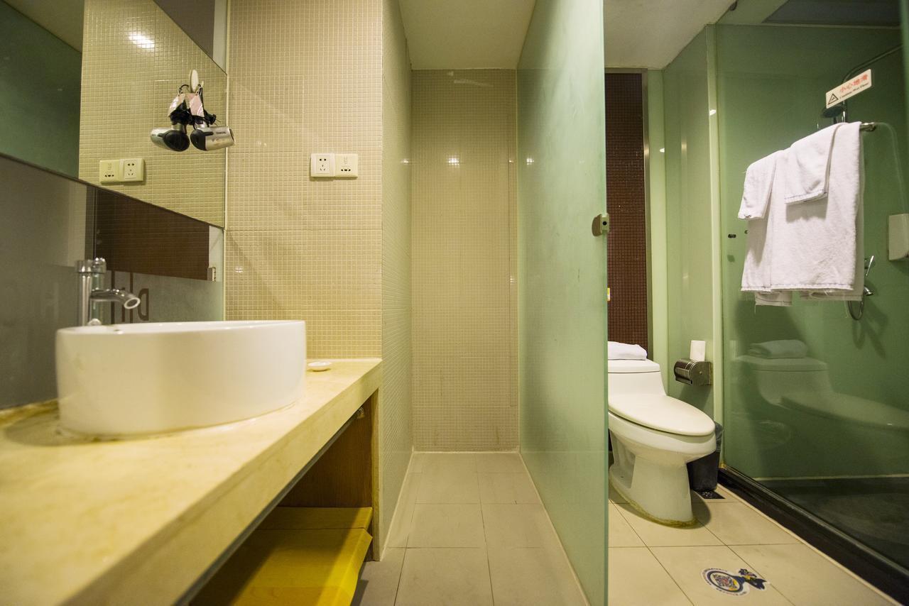 Motel Shenzhen Longgang Longcheng Square Metro Station エクステリア 写真