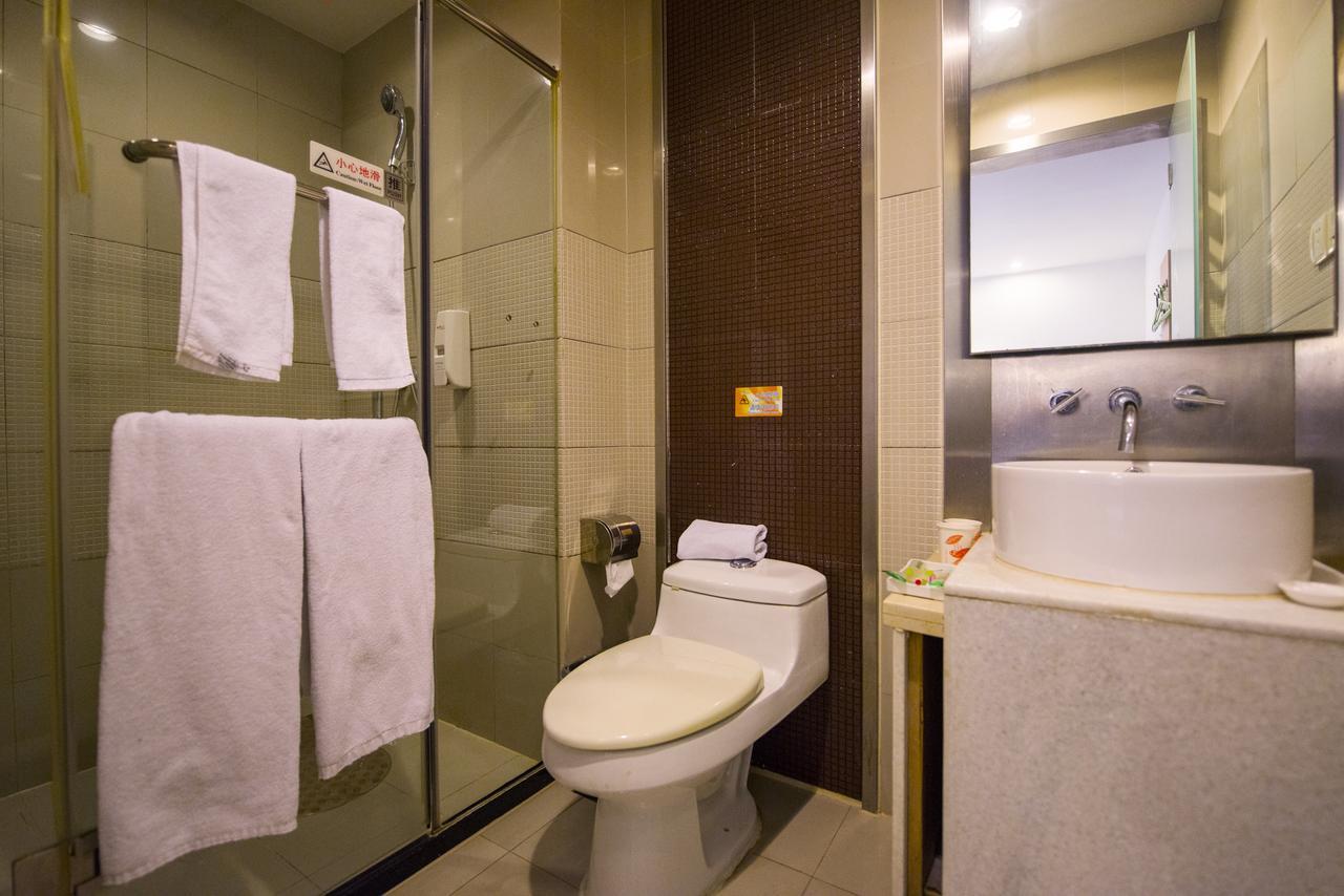 Motel Shenzhen Longgang Longcheng Square Metro Station エクステリア 写真